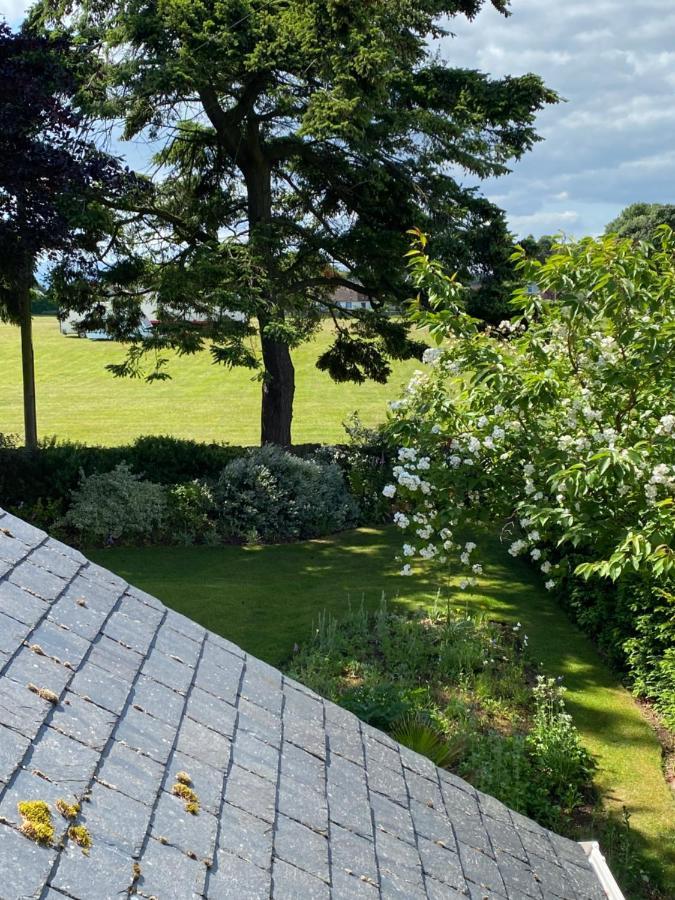 Glen Lyon Lodge Bed And Breakfast Nairn Dış mekan fotoğraf