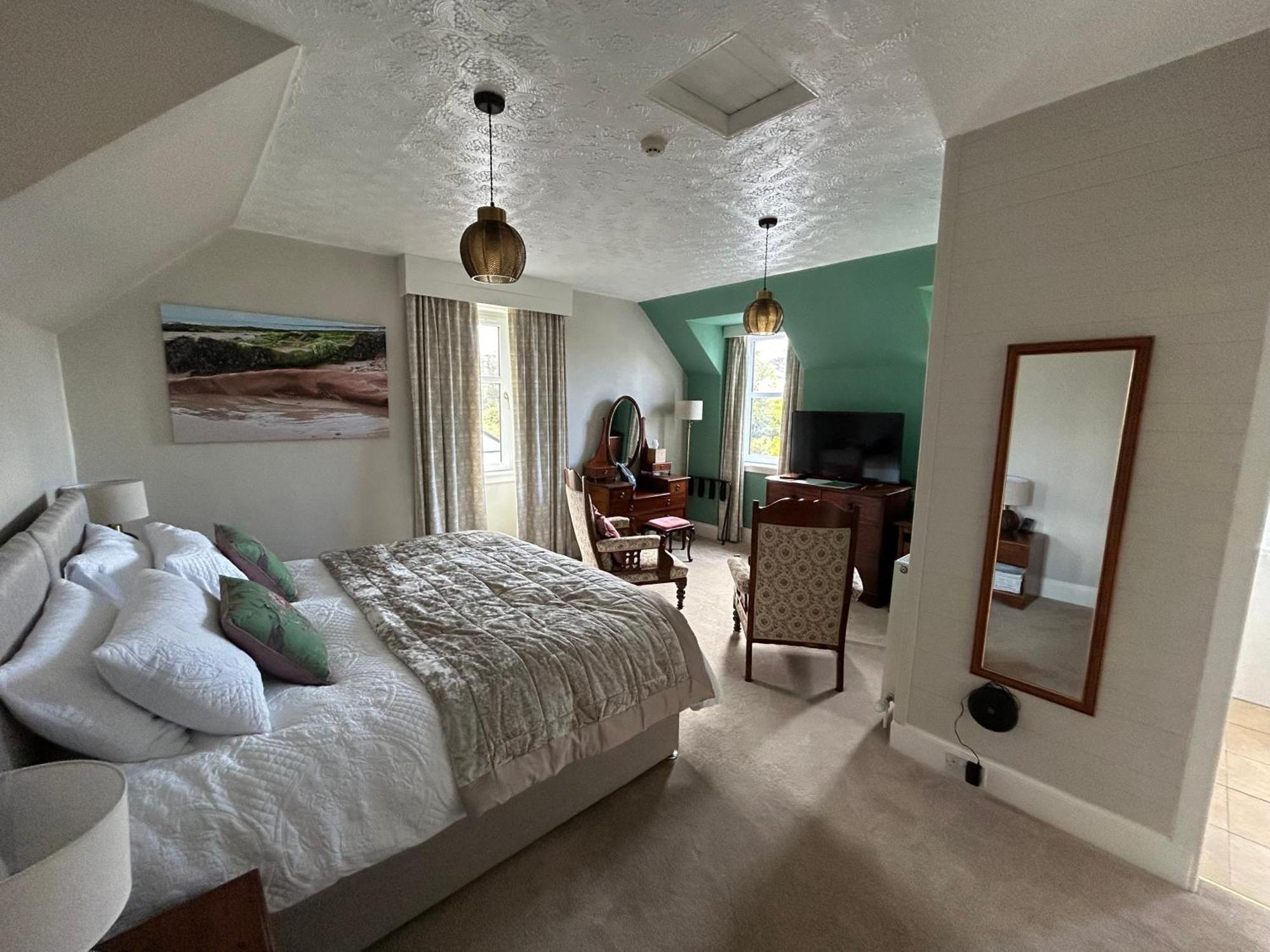 Glen Lyon Lodge Bed And Breakfast Nairn Dış mekan fotoğraf